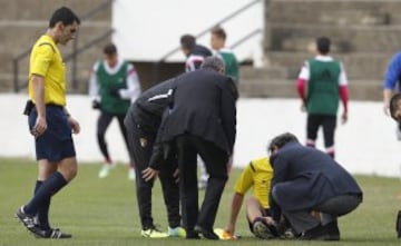 En el minuto 59 del partido Tudelano - Castilla se lesionó el asistente Joaquín García Hernández en el gemelo derecho. Se ha rotó, hay que buscar un árbitro., le comunicó el colegiado Sánchez Aparicio al delegado del Tudelano, Andrés Osta. 