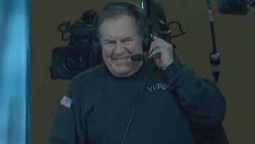 Belichick luce "seis anillos" en su sudadera en la Combine