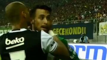 La fuerte patada de Quaresma a Jorquera: ¡hasta pidió perdón!