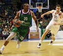 El Unicaja deja con vida en la Euroliga al Anadolu Efes