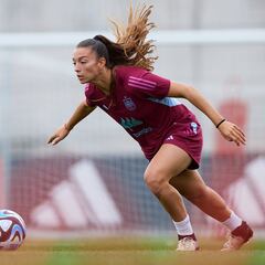 La internacional Silvia Lloris, en la agenda del Atlético