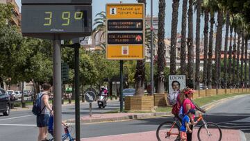 Sanidad cambiará el horario de salida de los niños por el calor