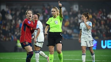 Esther González, durante el España-Italia de la Nations League.