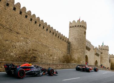 Max Verstappen y Carlos Sainz.