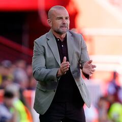 Paco López: “Nos ha faltado cabeza en el tramo final”