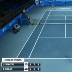 Este saque se produjo en un torneo profesional: vean dónde botó la pelota