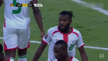 Si un Mundial empezara así... la brutal primera jugada de la Copa África