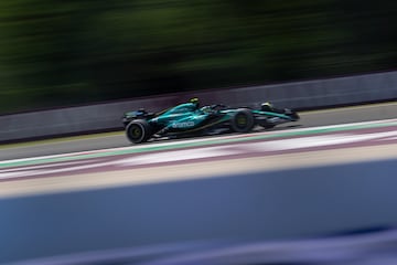 Fernando Alonso (Aston Martin AMR24). Hungaroring, Hungría. F1 2024.