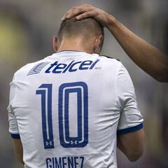 Afición de Cruz Azul grita “Chaco, Chaco” en el Estadio Azul