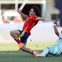 Mora acaba con la rebelión de Pablo y Virgili