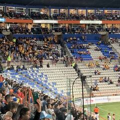 La afición de Pachuca respondió en el Estadio Hidalgo, pero no lo llenó