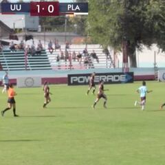 En Argentina hablan de Puskas: ¿supera esta chilena a la de Ibra?