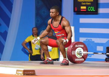 El deportista colombiano ganó medalla de plata en los Juegos Olímpicos de Londres 2012 y la medalla de oro en los Olímpicos de Río 2016, a esto se suman las medallas obtenidas en el Campeonato  Mundial de Halterofilia, Campeonato Panamericano de Halterofilia, Juegos Panamericanos, Juegos Centroamericanos y del Caribe, los Juegos Bolivarianos y los Juegos Deportivos Nacionales.
 
El colombiano competirá el 27 de julio de 12:00 p.m. a 2:00 p.m. en la Escuela Militar de Chorrillos. 