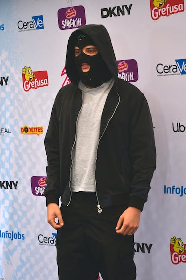 Ceciarmy posa en el photocall.