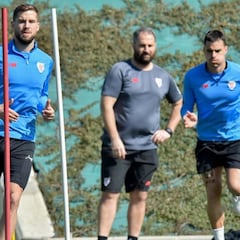 Marcelino tendrá su eje central completo ante el Villarreal