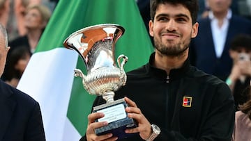 Un imperial Carlos Alcaraz barre a Jannik Sinner en Roma