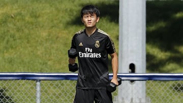 El jugador japon&eacute;s del Real Madrid, Takefusa Kubo, durante un entrenamiento.