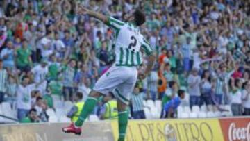 Molinero celebra su gol al Lugo.