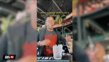 Watch: US bartender's revenge on low-tipping customers.