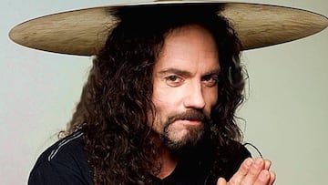 Nick Menza fallece a los 51 años por un ataque al corazón mientras actuaba en Los Ángeles.