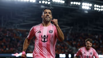 HOUSTON, TEXAS - MARCH 02: Luis Su�rez #9 of Inter Miami CF celebrates after scoring the team's fourth goal during the MLS match between Houston Dynamo FC and Inter Miami at Shell Energy Stadium on March 02, 2025 in Houston, Texas. Tim Warner/Getty Images/AFP (Photo by Tim Warner / GETTY IMAGES NORTH AMERICA / Getty Images via AFP)