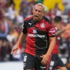 Egidio Arévalo denuncia mal arbitraje al Atlas