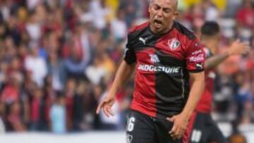 El uruguayo arremetió en contra del arbitraje hacia Atlas.