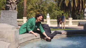 “No soy tu mamá, no soy tu hija”: Irací Hassler explica el video en el que ‘ahoga’ a un hombre en medio de un sketch