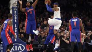 Gran noche de Melo y triunfo más que necesario de NYK