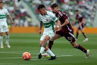 Seis meses después, el mejor Nico volvió a aparecer para acabar con su sequía goleadora. El centrocampista del Elche participó en los dos tantos de los ilicitanos. Zurdazo descomunal desde la frontal, en su gol; y gran asistencia desde la banda, en el segundo.