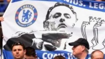 Pancarta de apoyo a Mourinho