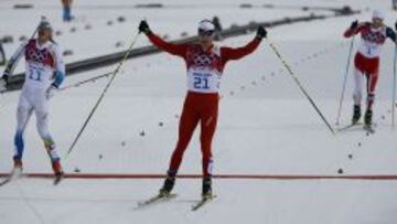 Cologna vence al sprint y se cuelga la medalla de oro