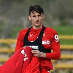 "Echo de menos celebrar un gol o ponerme la camiseta del equipo"
