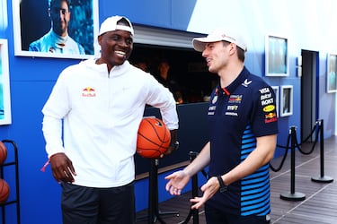 Max Verstappen y Chris Matthews.