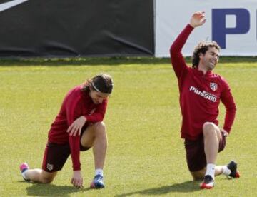 En el entrenamiento, Simeone dio pistas de los posibles titulares ante el Deportivo. 