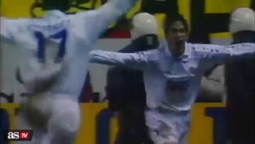 Se cumplen 22 años del golazo de Raúl que silenció el Calderón