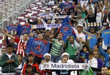 Gran ambiente en el Estadio Khalifa.