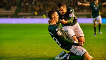 Sabin Merino celebrando un gol.