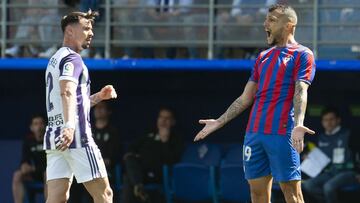 Stoichkov, ante el Real Valladolid