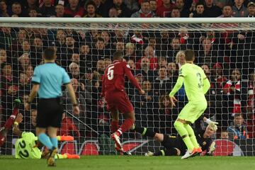 2-0. Georginio Wijnaldum marcó el segundo gol.