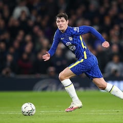Former Chelsea defender Andreas Christensen signs with Barcelona until 2026