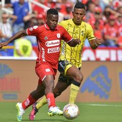 América derrota a Alianza y se mantiene en el liderato