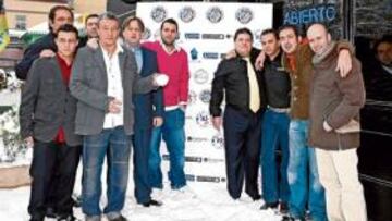 <b>NUEVA WEB. </b>La agrupación presentó ayer en un Madrid nevado si página web y su nuevo escudo.