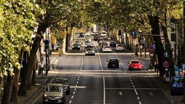 La explicación definitiva de la DGT para saber cómo realizar los cinco tipos de giros más habituales