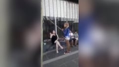 La surrealista respuesta de esta señora a un policía que está reventando en Argentina