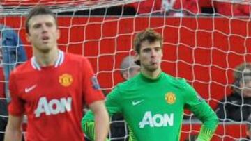 <b>DUDAS. </b>De Gea, triste tras encajar un gol con el United.