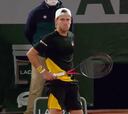 Cuando la locura es tal que se te queda esta cara: disparate total de Thiem en el partido del año