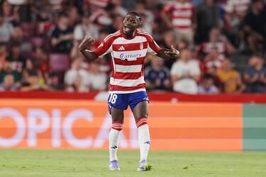 Martin Hongla, en el escaparate del mercado invernal