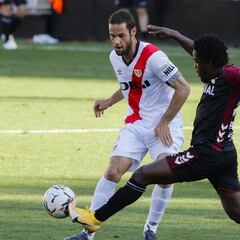 Boyomo y Emmanuel estarán disponibles ante el Nástic