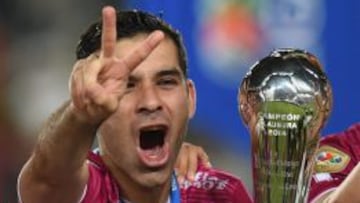 Rafa Márquez extiende por un año su contrato con el León